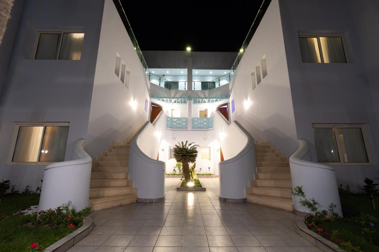 مجمع لاقون السكني - للعائلات فقط Hotel เจดดาห์ ภายนอก รูปภาพ